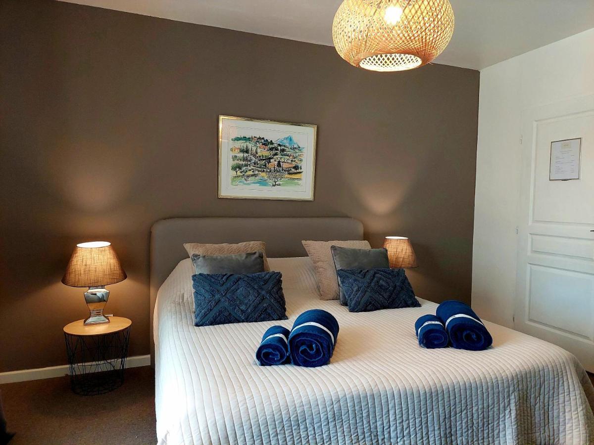 Les Jardins D'Eleusis Bed & Breakfast Murs  Bagian luar foto