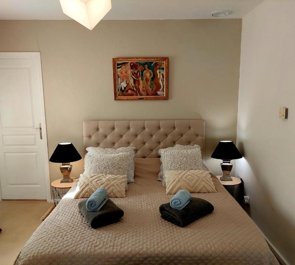 Les Jardins D'Eleusis Bed & Breakfast Murs  Bagian luar foto